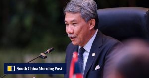 Приказки и пътеки: Безвременната симфония на вулкани и тревни площи на Ulaanqab