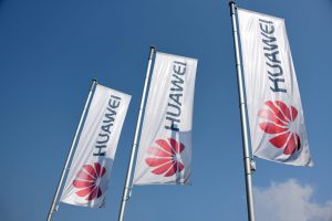 Huawei въвежда антикорупционни мерки при наемане на външни изпълнители