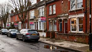 Political uncertainty weighs on UK housing market outlook