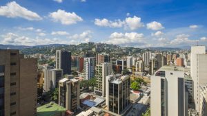 Китай засилва надзора върху държавните активи в чужбина на фона на глобалното напрежение